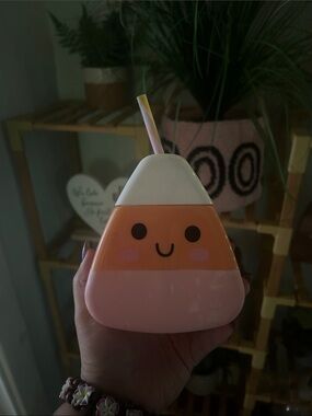Kawaii Candy Corn Cup with Straw - Pink & Orange